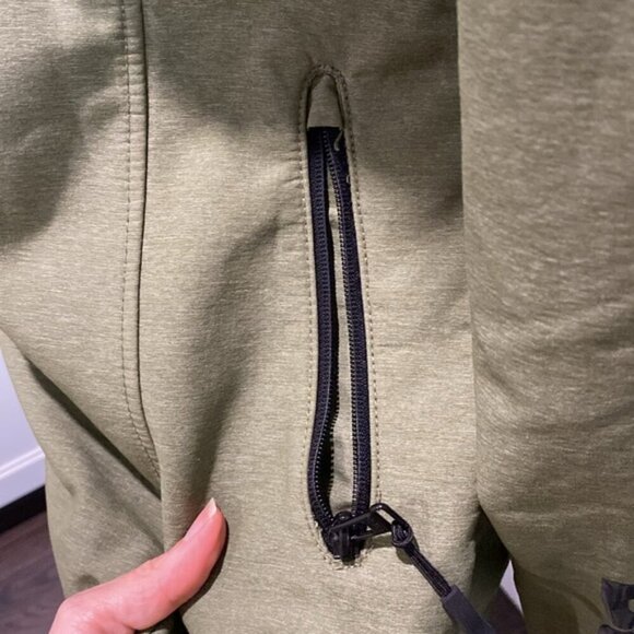 Bench Green Softshell Hooded Long Coat Size large - Picture 12 of 16